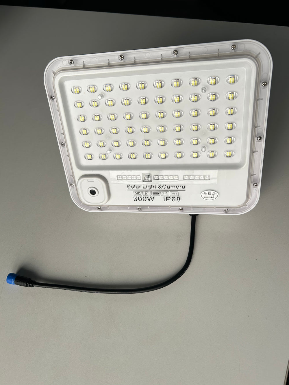 IFITech 300W Solar Security Camera Flood Light with HD Camera – 120° Beam Angle, 6500K Cool White LED, SmartLife App, Wi-Fi, and Remote Control | Outdoor Light for Home, Garden, and Driveway